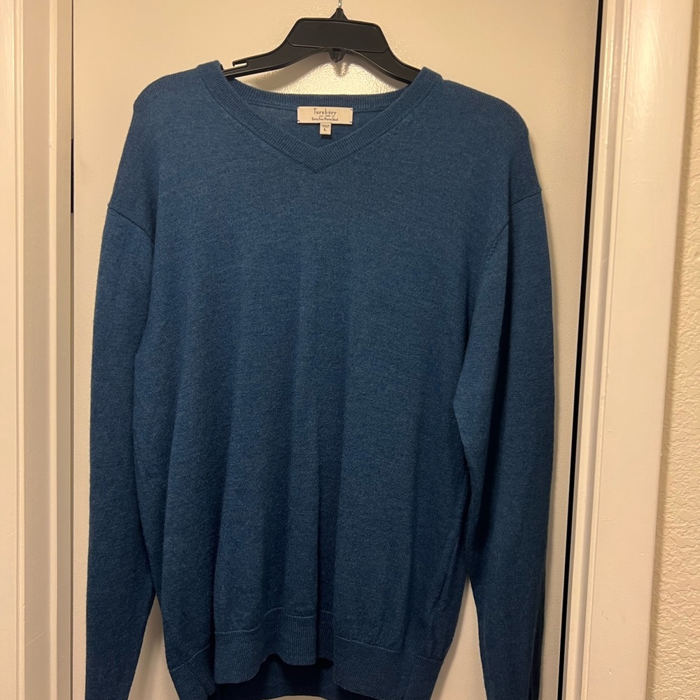 Men's Blue V-shaped Sweater